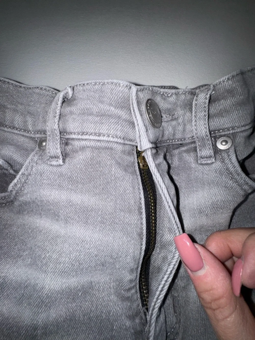 LOFT High Waist Flare Crop Gray Women's Denim‎ Jeans Flared Style Size 4 Frayed